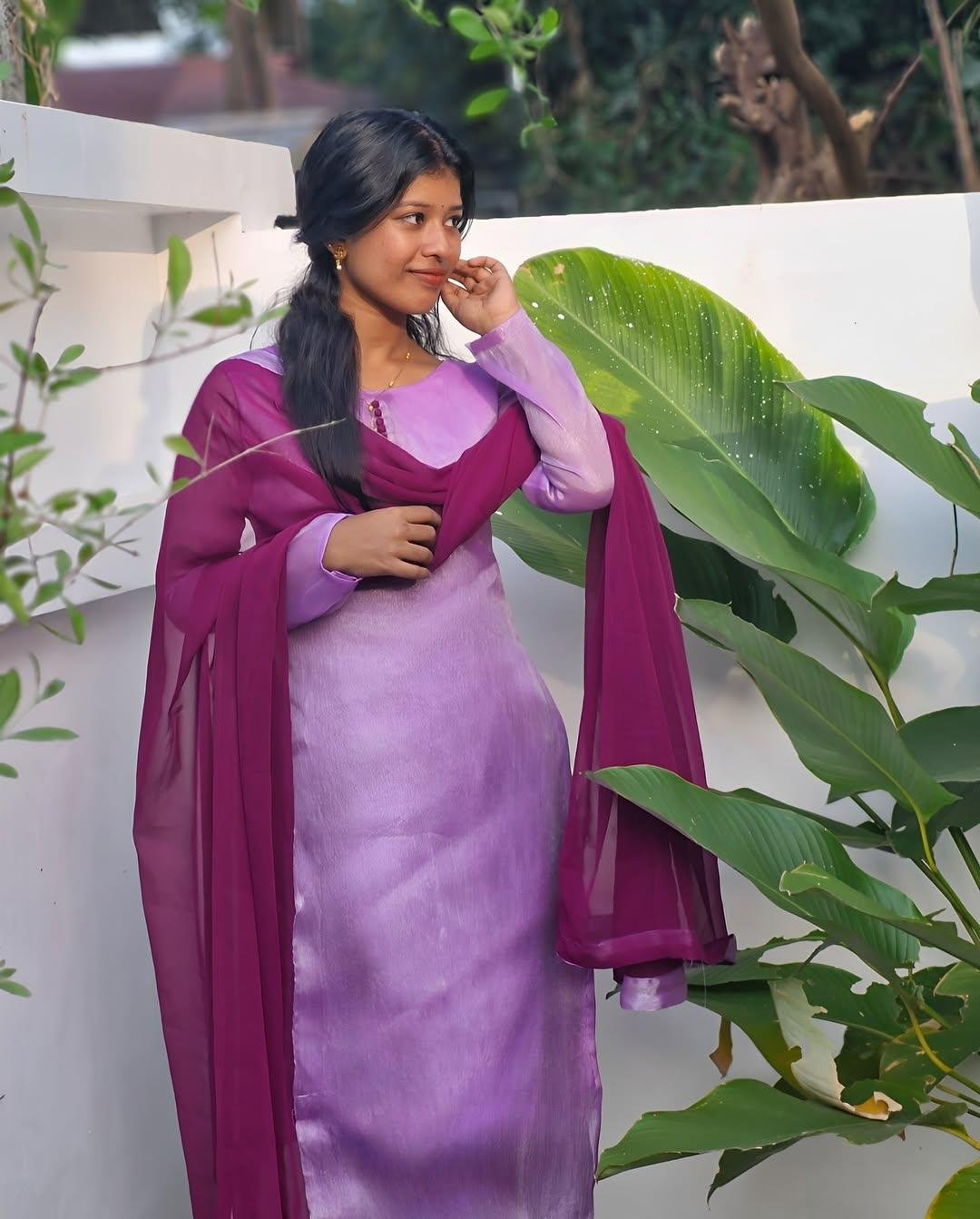 Highly trending Space silk kurta with dupatta set