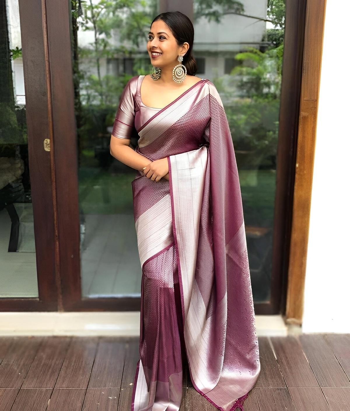 Lavender Silver Tissue Silk Saree – Subtle Elegance, Timeless Charm