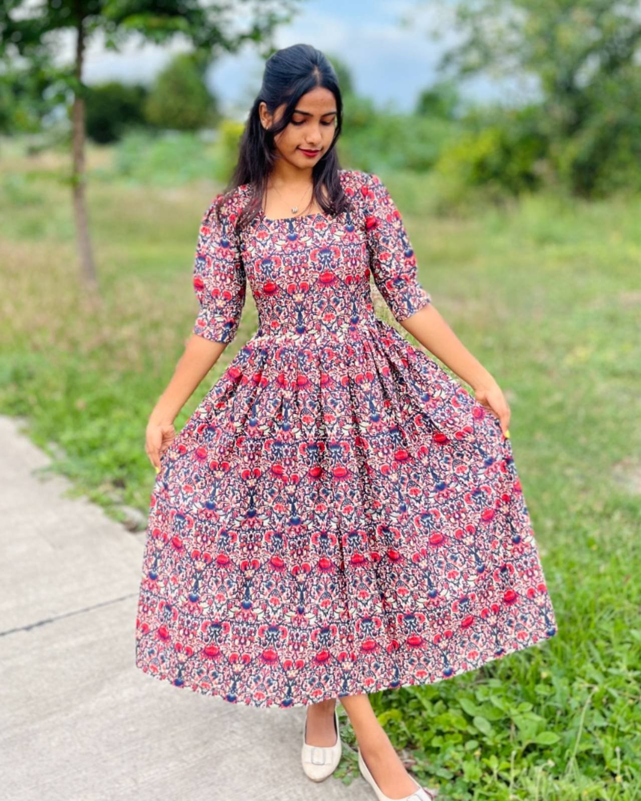 Elegant Floral Printed Anarkali Gown with 3/4th Sleeves