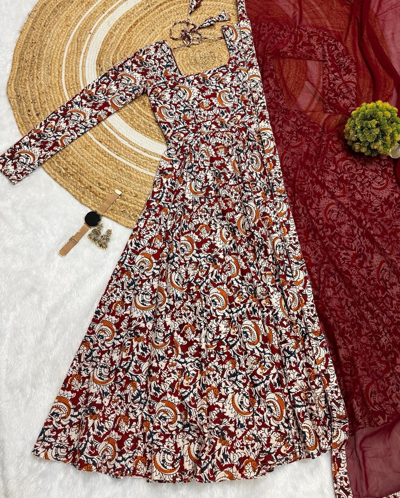 Elegant Kalamkari Printed Gown With Dupatta