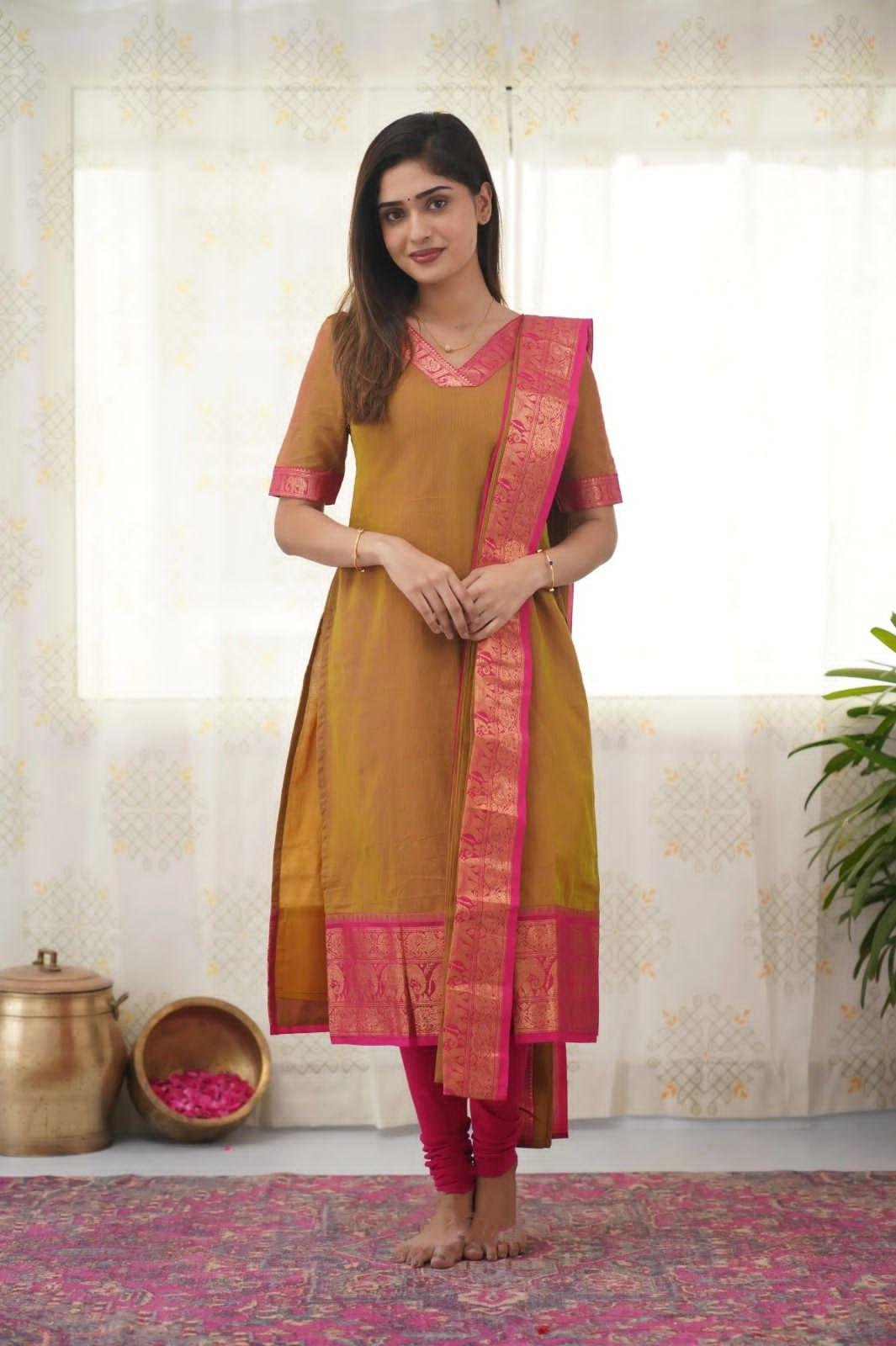 Elegant Cotton Blend Kurti with Zari Border Dupatta