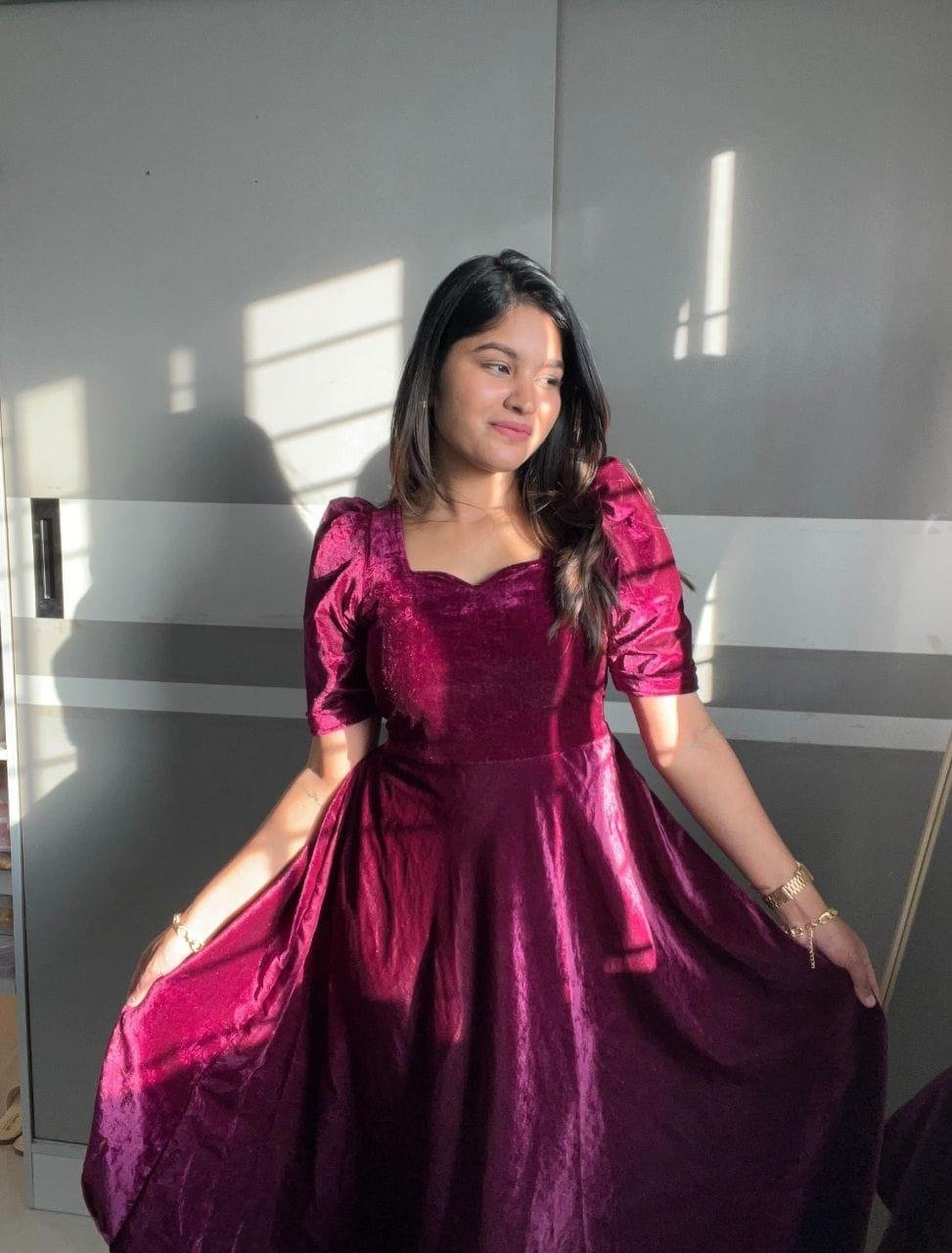 Gorgeous Velvet Dress / Valentines Day Look / Newyear Dress