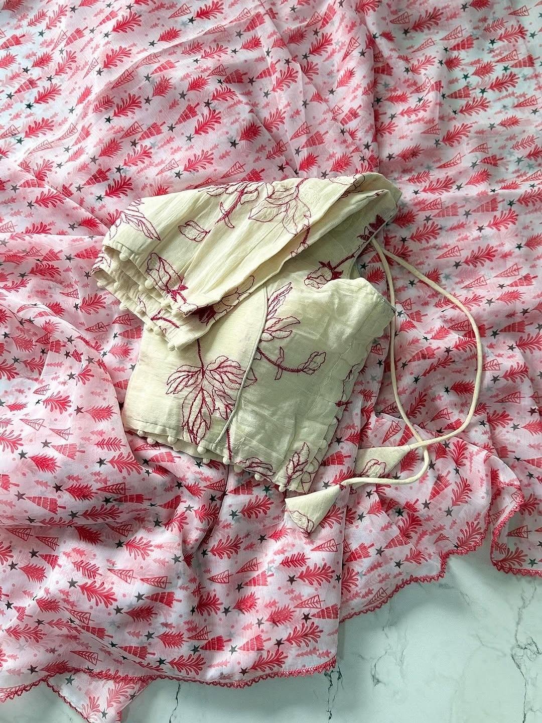 Premium Chiffon Digital Flower Print Saree With Arco Border