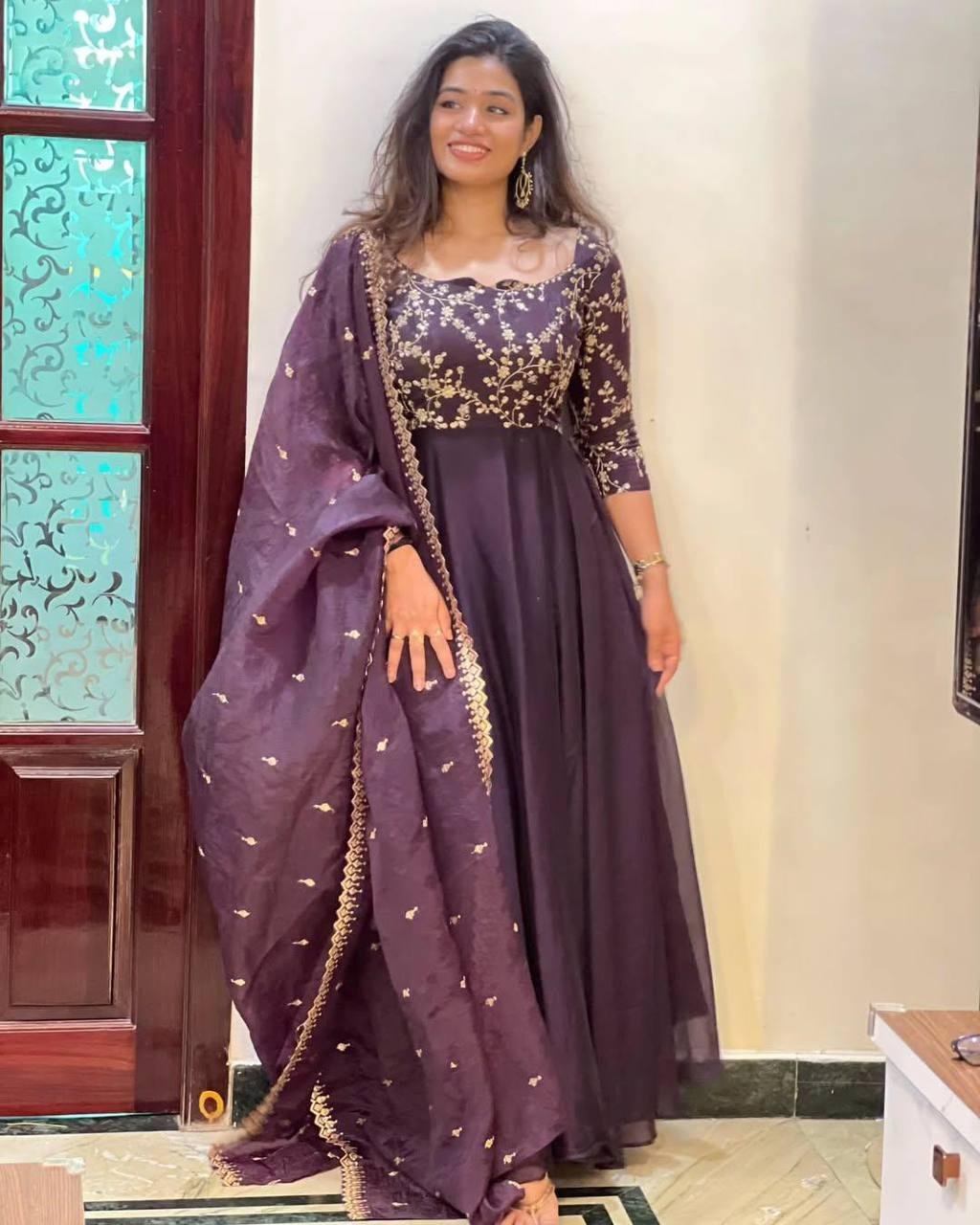 Elegant Vichitra Silk Anarkali Set 🌸✨