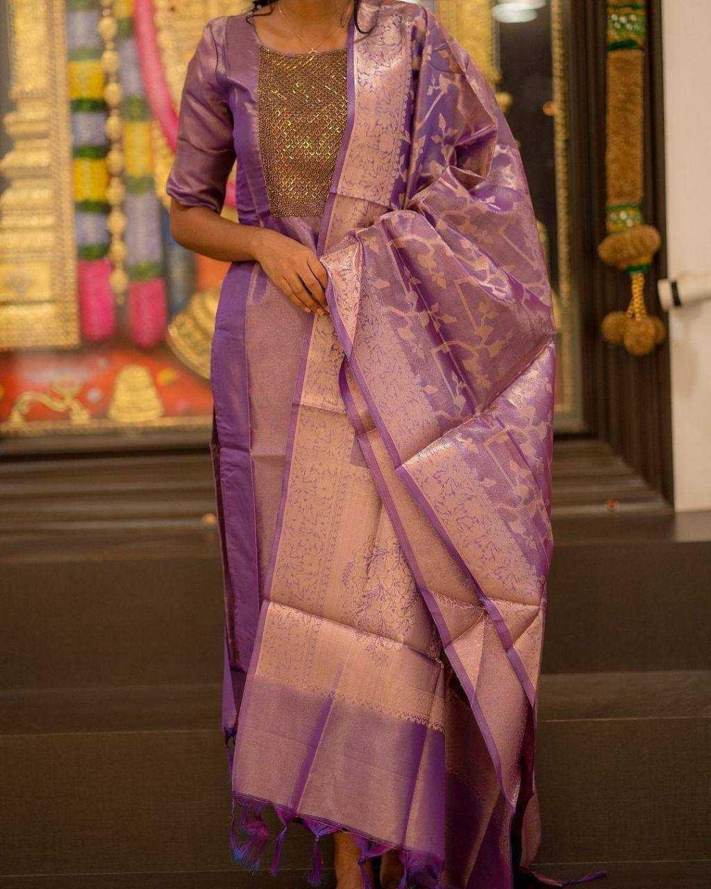 Lilac Tissue Kurta Set with Handwork Neck & Banarasi Dupatta | Elegant Festive Wear