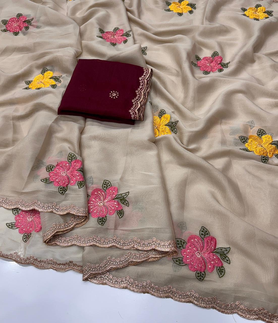 Flower Floral saree with Blouse - Huge Offer🍁