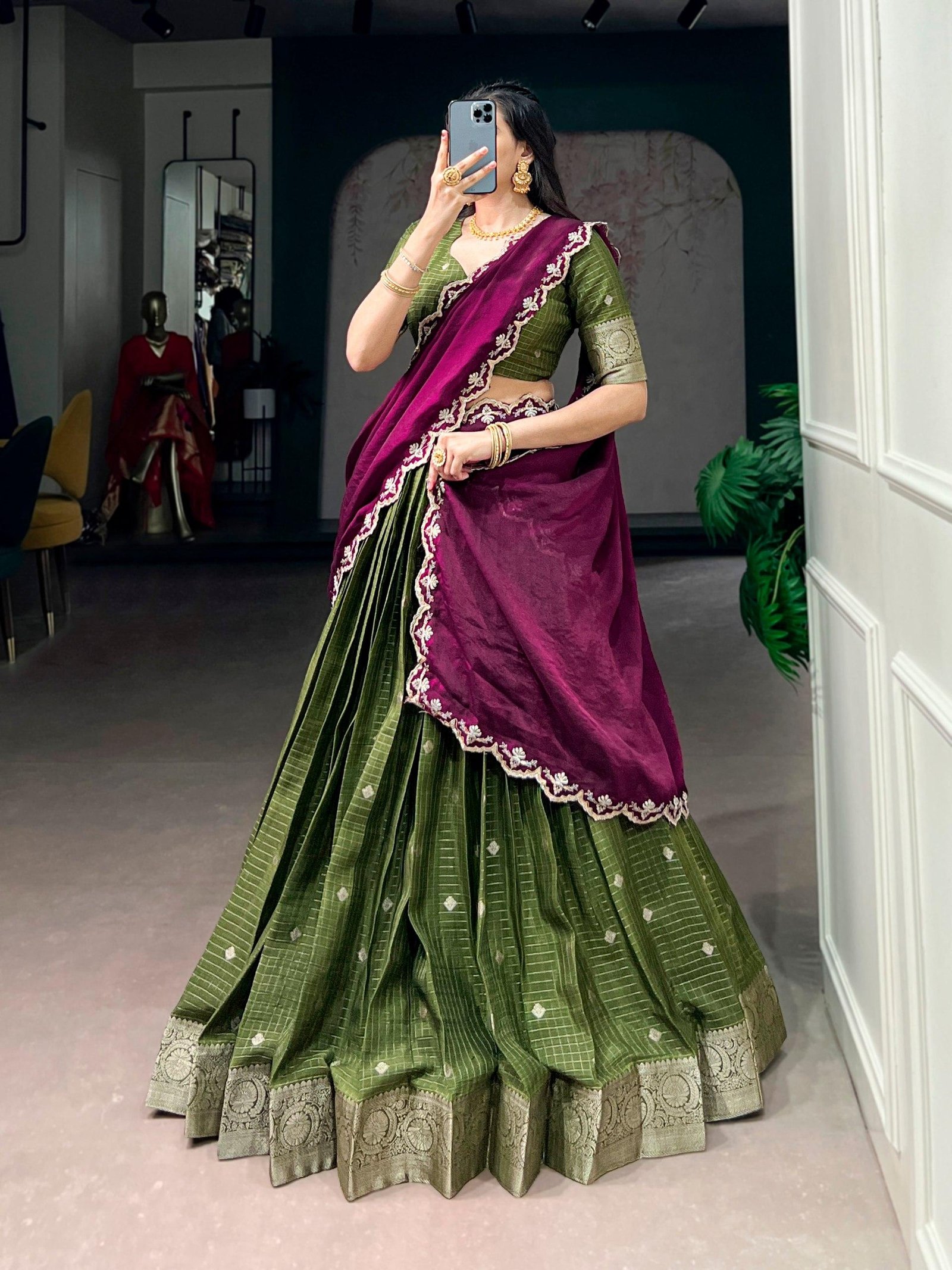 Traditional Chinon Checks Langa Davani – Onam Collection
