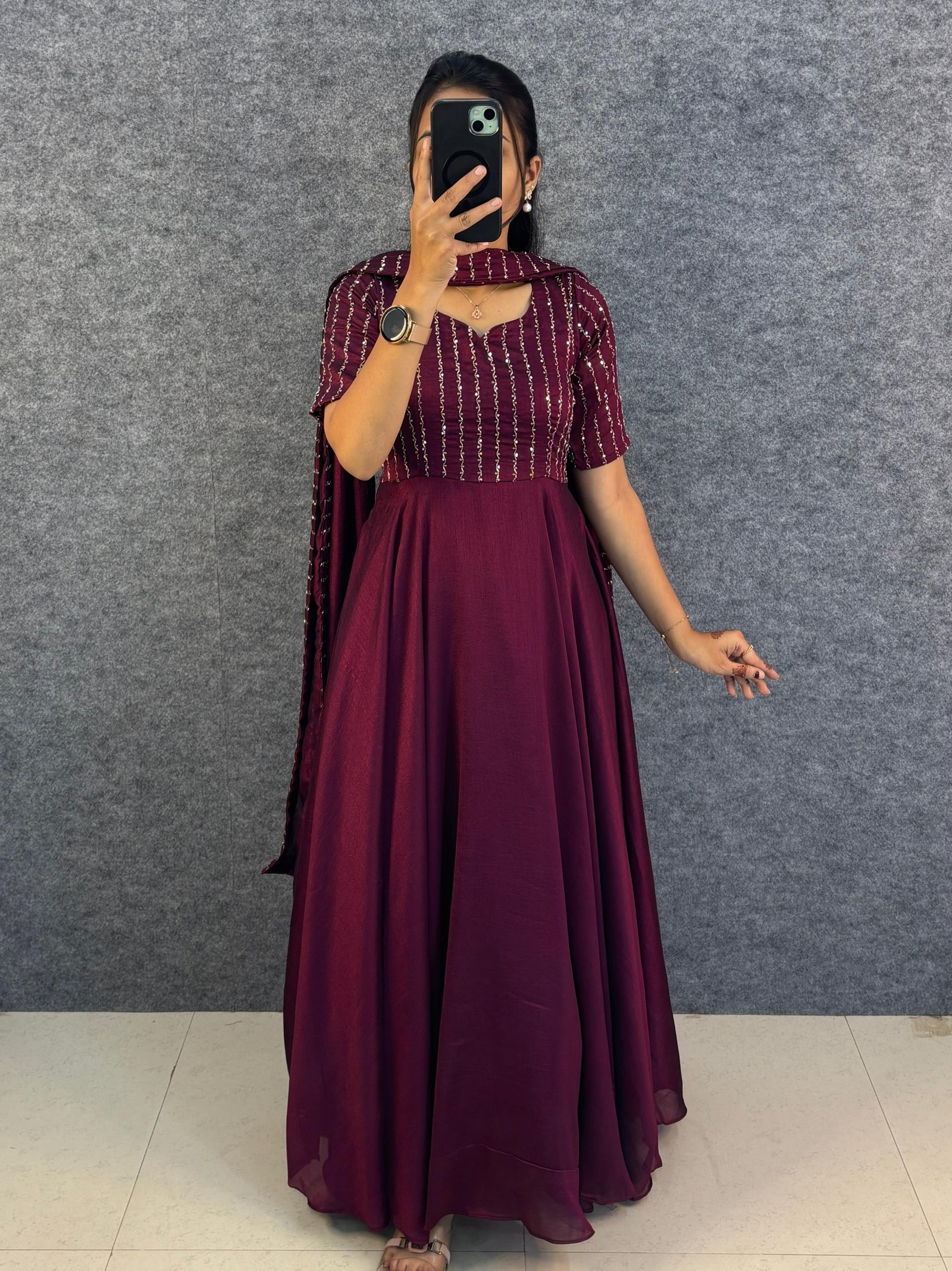 Aaradhya Gown❤️Premium Vichitra Silk, elegant beadwork & a versatile draped designer gown✨